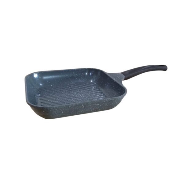 مقلاية جريل جرانيت مربع مقاس 28 MASTER