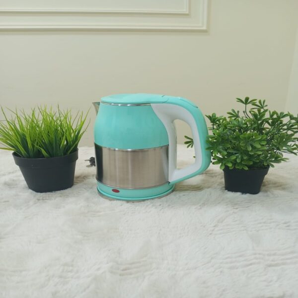 كاتيل كهرباء استانلس 2.5 لتر 1500 وات HOSAKI