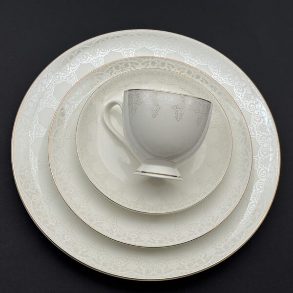 طقم سفره 60 قطعه – MA23