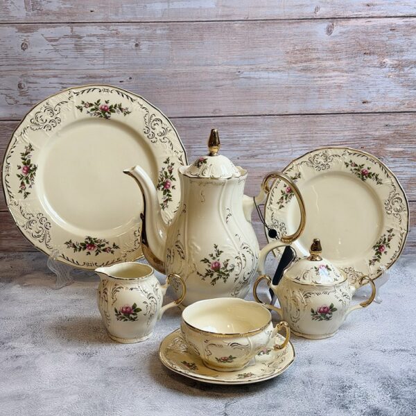 طقم شاى و جاتو – 24 قطعة – 975