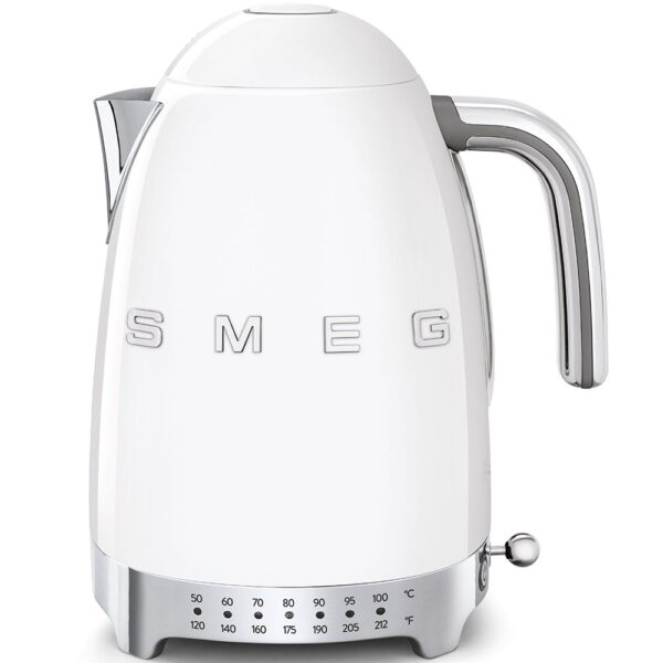 غلاية SMEG KLF04WH باللون الأبيض – أناقة وتصميم إيطالي لتحضير الشاي والقهوة