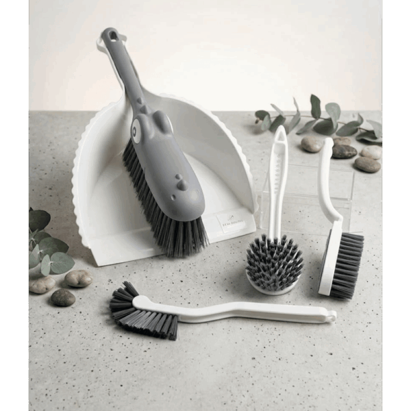 طقم جاروف بالفرشة 5*1 تمساح