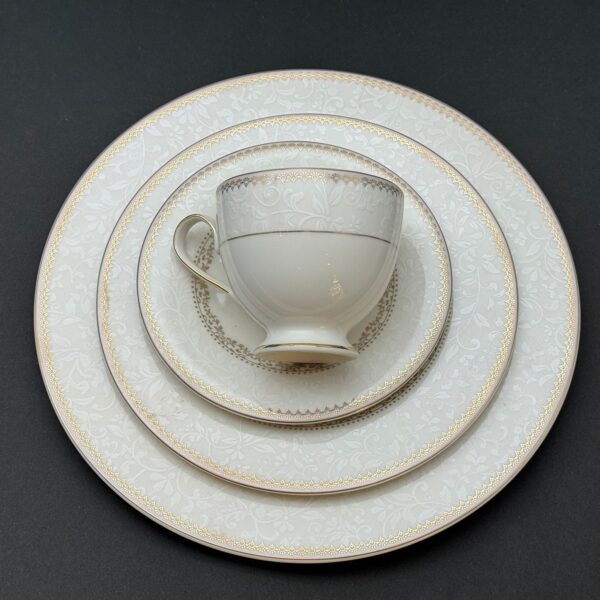 طقم سفره 112 قطعه – مارسيليا ايفورى نارومي